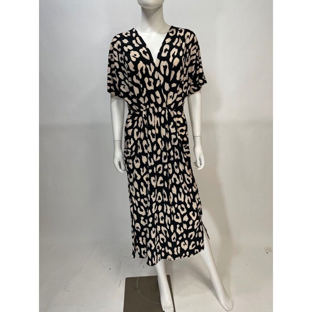 Mittoshop  Animal Print Short Sleeve Midi Dress
